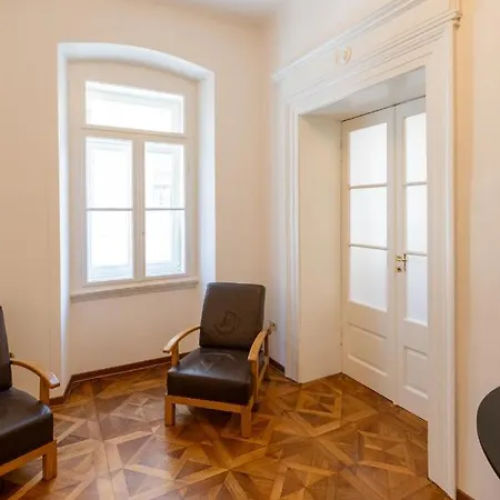 Apartment Elegante Zona Rive