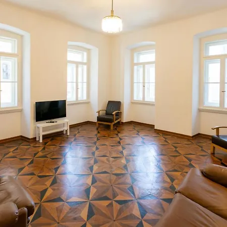 Il Golfo - Elegante Zona Rive Appartement