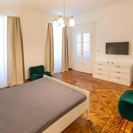 Il Golfo - Elegante Zona Rive Appartement
