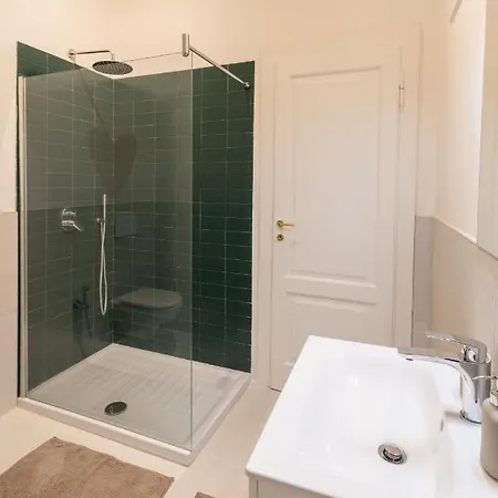 Il Golfo - Elegante Zona Rive Appartement Triëst