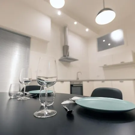 公寓 Il Golfo - Elegante Zona Rive 的里雅斯特