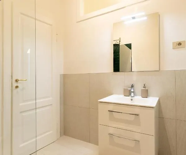 Il Golfo - Elegante Zona Rive Daire Trieste